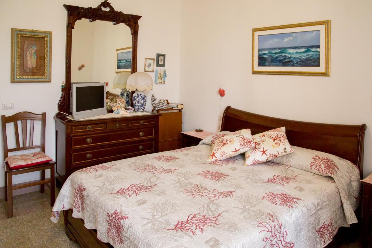 Casa Giglio Bed and Breakfast Alghero Buitenkant foto